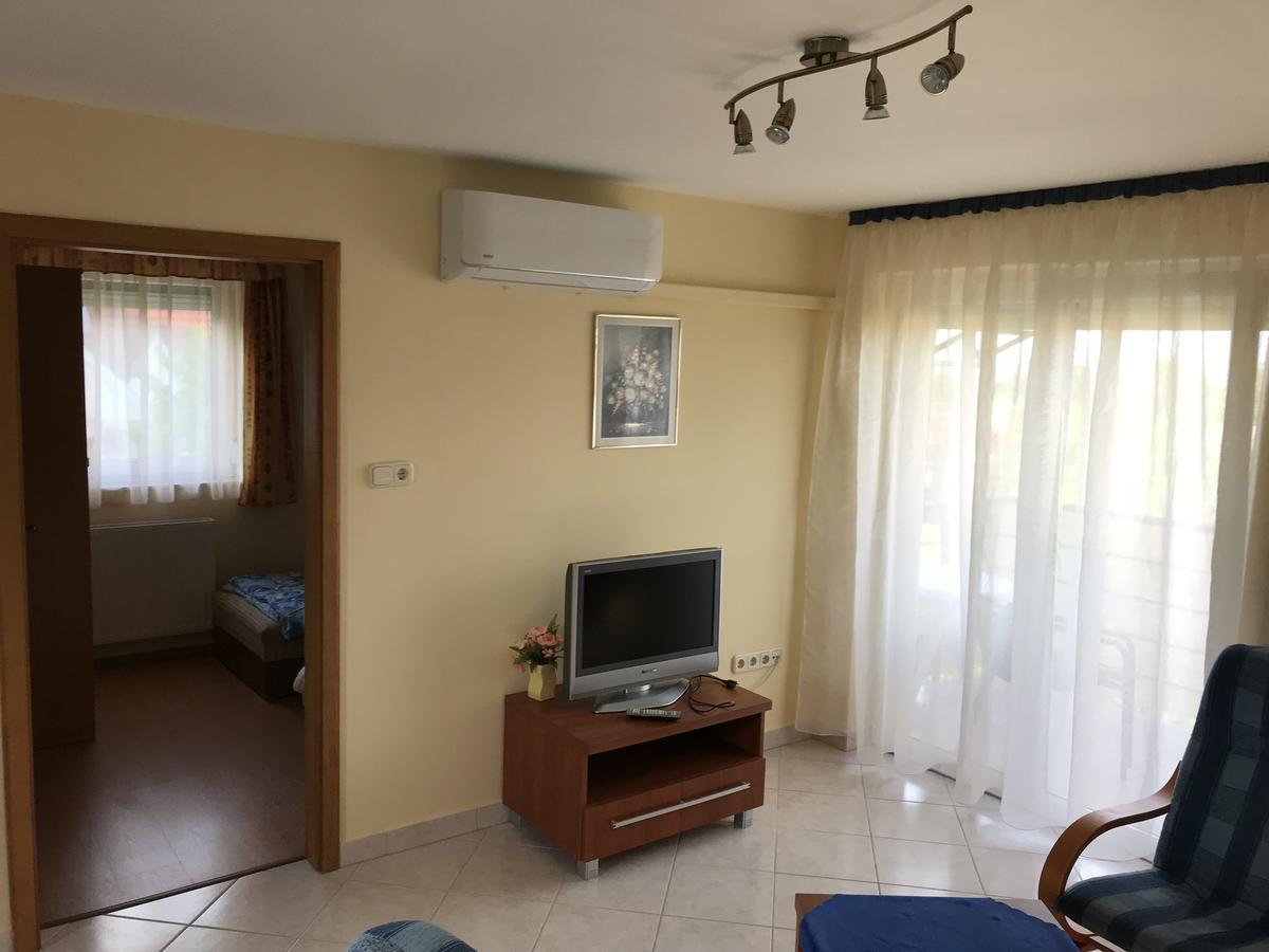 Katalin Apartmanhaz Залакарош Экстерьер фото