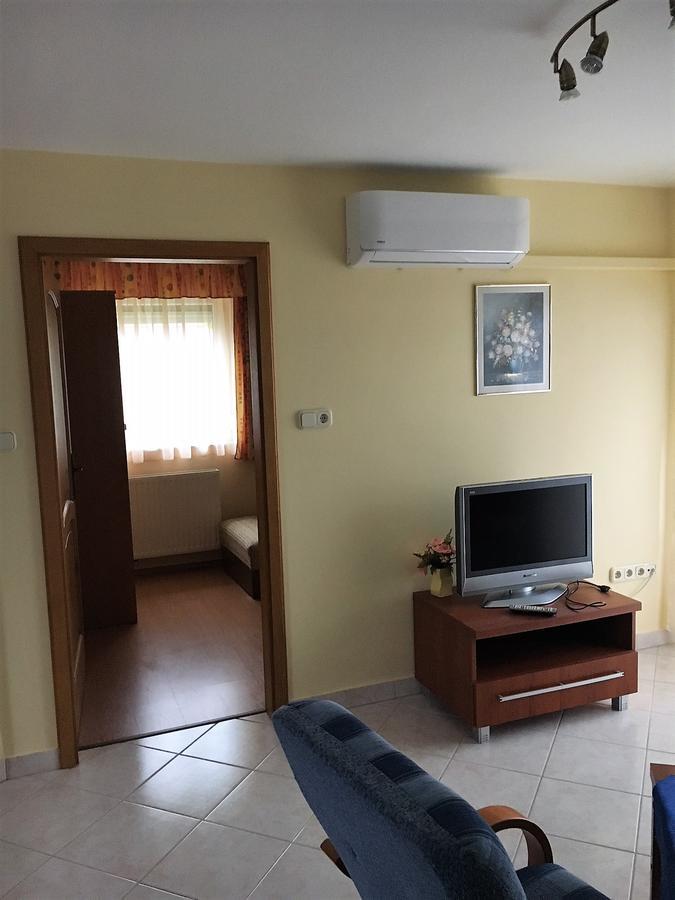 Katalin Apartmanhaz Залакарош Экстерьер фото